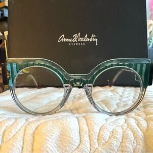 Anne & Valentin Green / Black and clear striped uniques handmade frames EYE ART